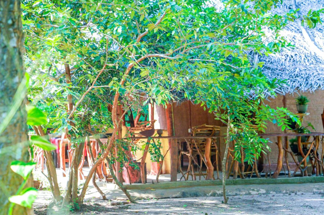 Relax Nature Villa Сигирия Экстерьер фото